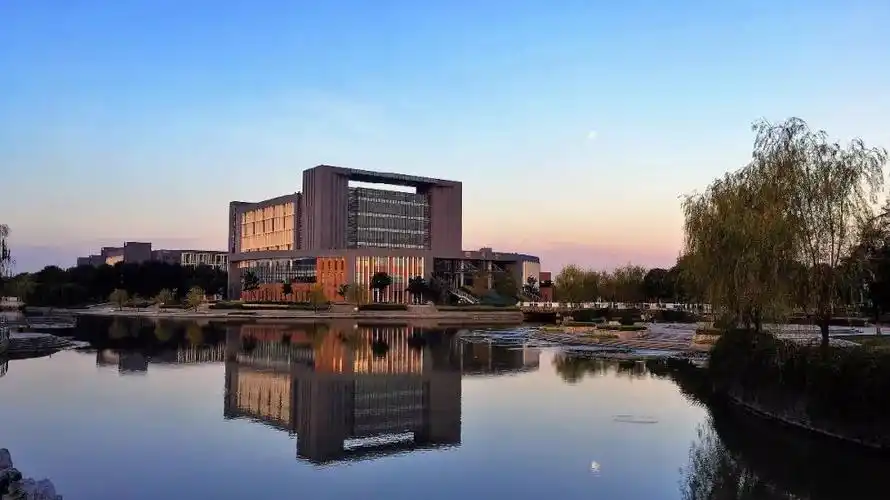 来自盐城师范学院 - 微博