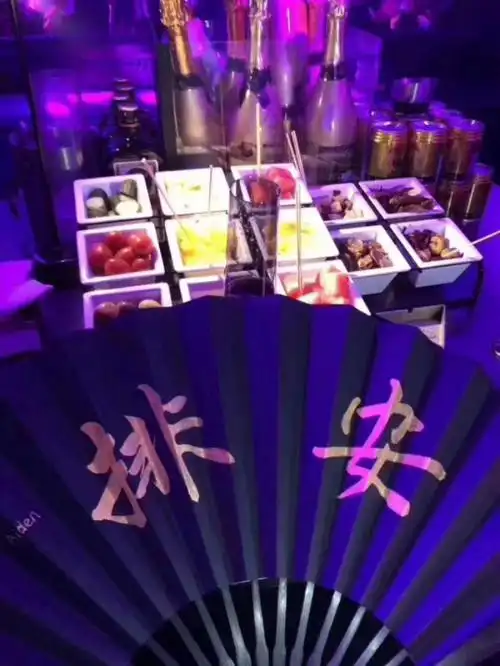 西安高新区香娜明珠ktv夜总会消费预定情况