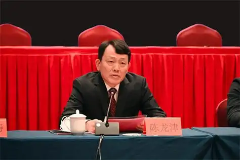 会上,陈龙津局长围绕泉州海洋经济产业,就发展规划