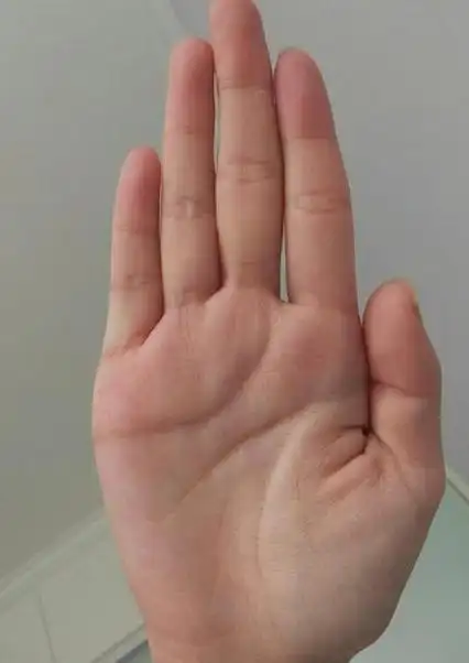 这种手相的人,命格贵人多,注定不会缺钱花