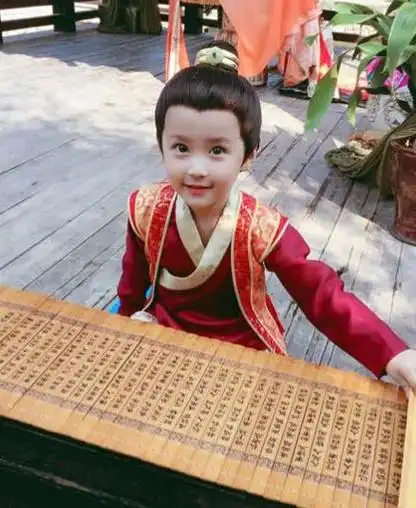 景甜任嘉伦的孩子