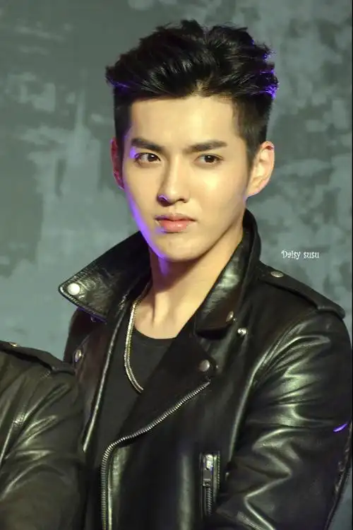 吴亦凡最新消息_吴亦凡最新最帅照片_吴亦凡宋茜接吻吴亦凡的回答