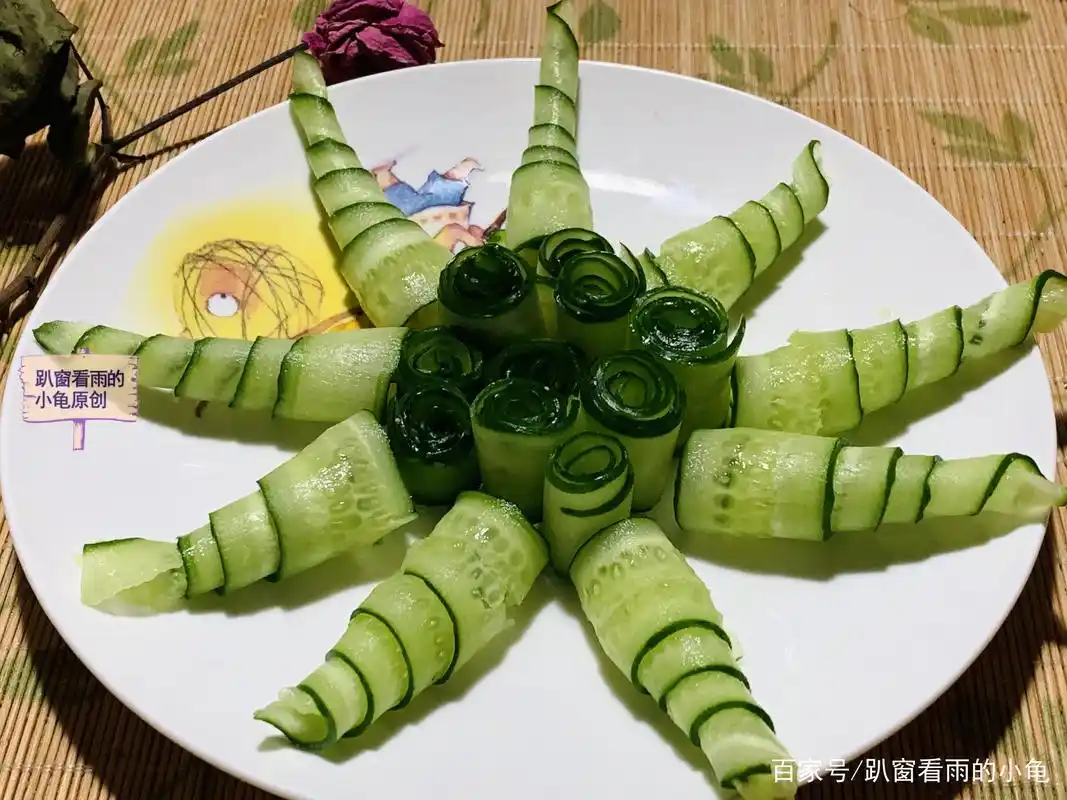 过年的凉菜这样摆盘,简单的菜品也会变得高大上,让你食欲大增