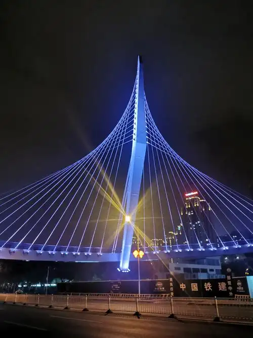 福州"马江渡天桥"夜景