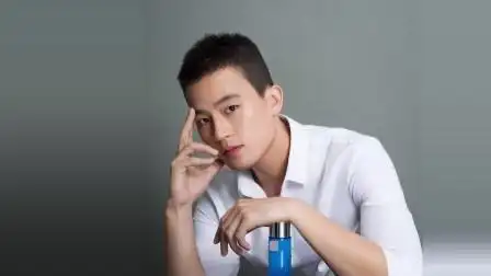 黑白禁区:欧豪这一段太可了,帅到爆炸!