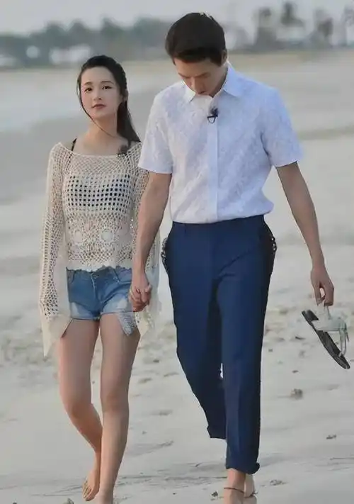 拍强吻,摸胸,撩裙让这些男星更"恶心"_张铁林_陈浩民_陶虹