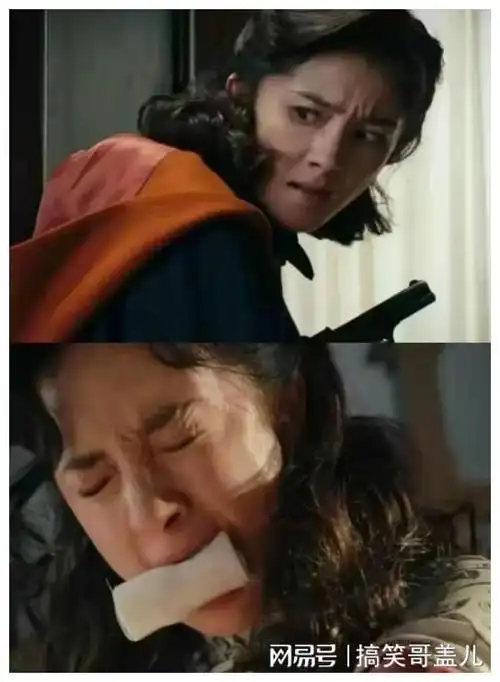 开播后,杨幂之前的豪言壮语,粉丝奔走相告的宣传,全都成为了反噬她的