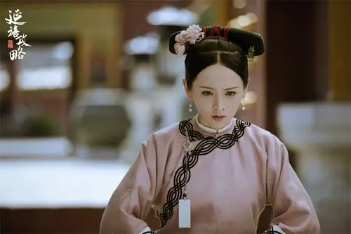 《延禧攻略》开播,于麻终于有豆瓣6.7作品,却因宫女脸上的痘被骂惨