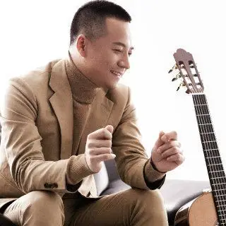 音乐人李佳时再敬往事一杯酒