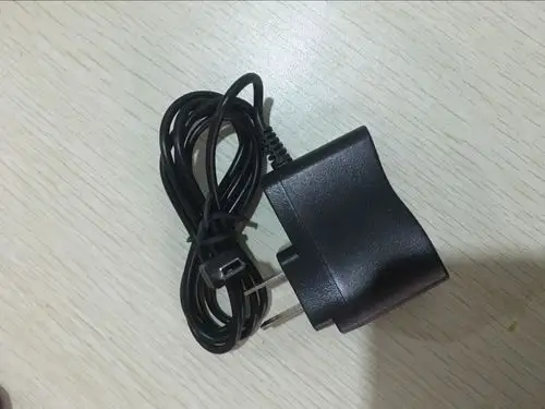 手机直充摩托罗拉v3诺基亚老人机通用充电器头6111直充套装批_双氙