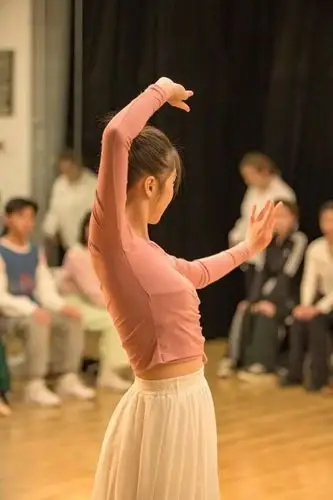 探访表演专业云艺考6分钟艺考视频拍了3小时