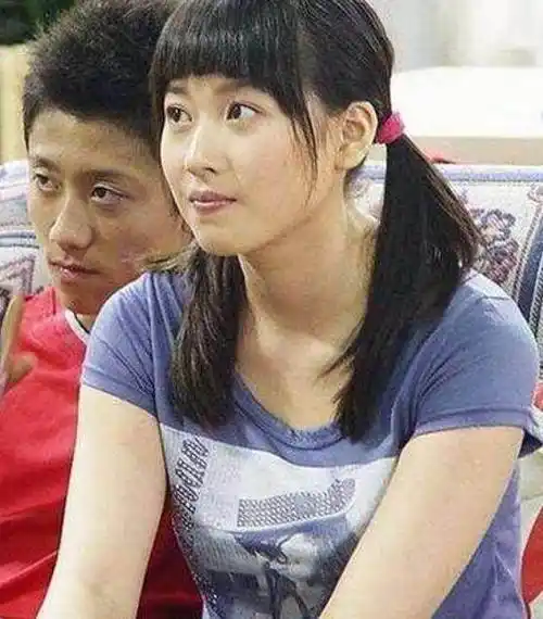 《家有儿女》主演"小雪"曾被富二代殴打,如今与宋丹丹形同陌路_宁丹琳