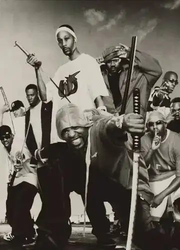 a是一只纯种的gangsta rap(匪帮说唱),组合活动期间在全美卖出了超过