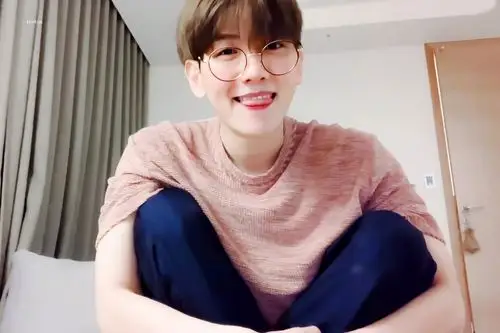 边伯贤 - 堆糖,美图壁纸兴趣社区