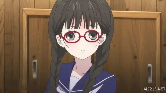 盘点二次元萌萌哒眼镜美少女 眼镜娘萝莉控满满福利