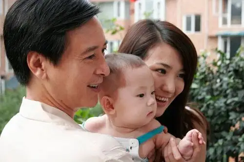 资料图片:电视剧《极限追捕》精彩剧照(1)