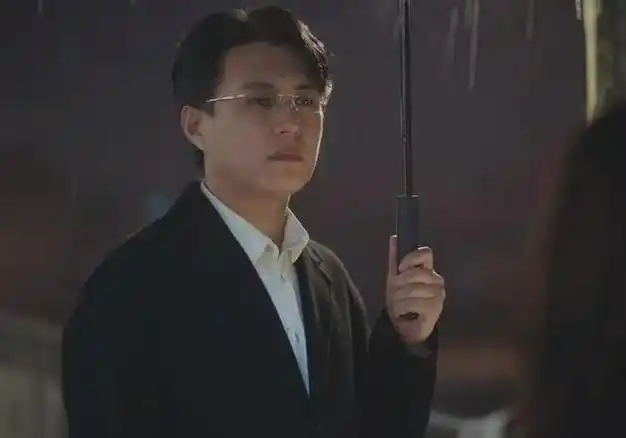 靳东终于有新剧播出了