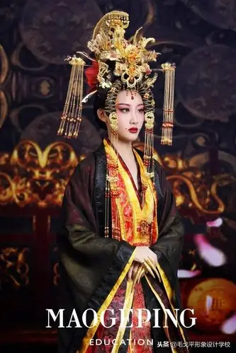 最美不过这一组惊艳的古装造型