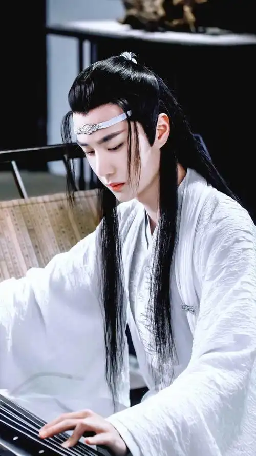 王一博饰蓝忘机