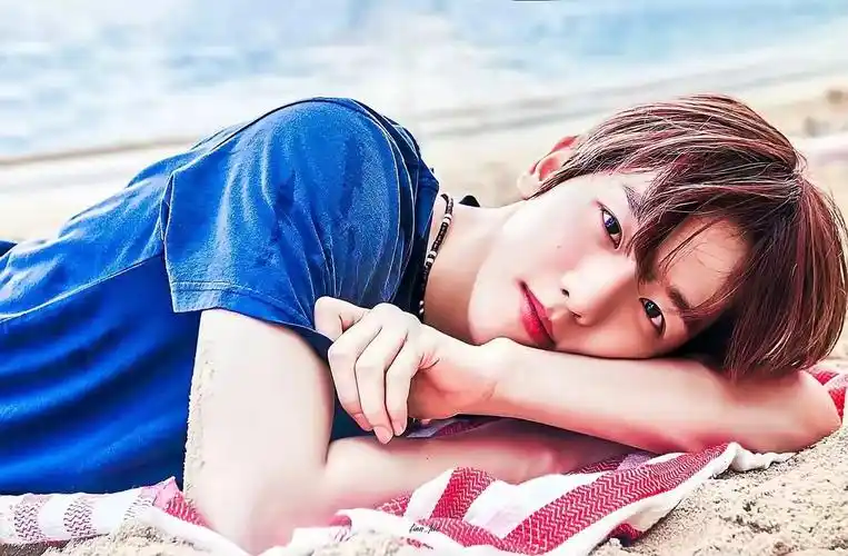 exo_夏威夷写真_边伯贤_超高清_甜系向 - 堆糖,美图壁纸兴趣社区