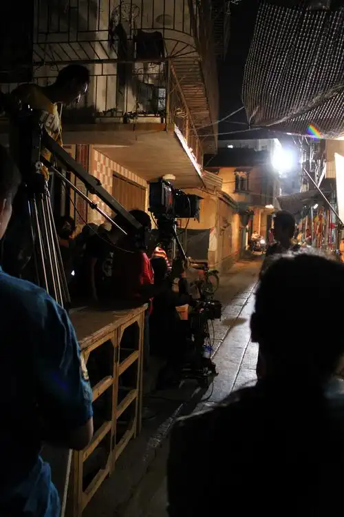 我儿子王景轩-剧组现场跟拍.各位看官,请拍砖指点