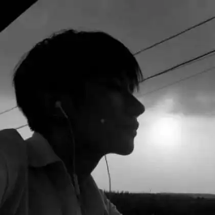 黑白伤感头像男生真人,黑白头像图片