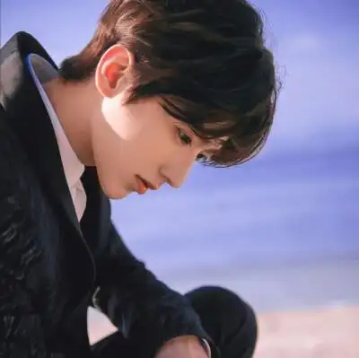 蔡徐坤超仙头像