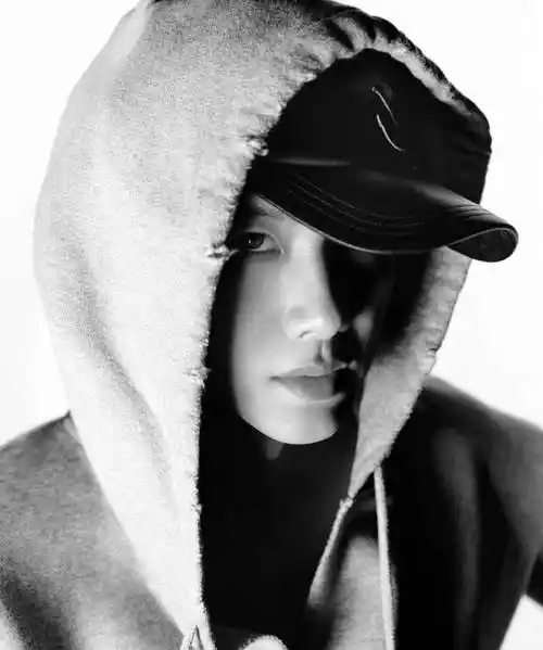 白敬亭t锦绣十二月刊封面##白敬亭t杂志复古大片