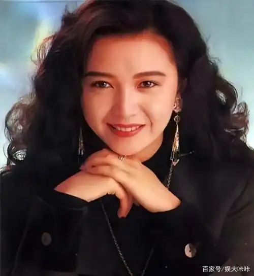 罕见高清老照片:80年代港台女神,汪明荃邓丽君赵雅芝梅艳芳