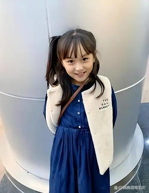 刘楚恬:2岁出道年入百万,因长相甜美被禁止整容,如今长成啥样