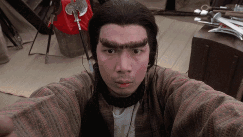 九品芝麻官古装瞪眼睛搞笑gif动图_动态图_表情包下载_soogif