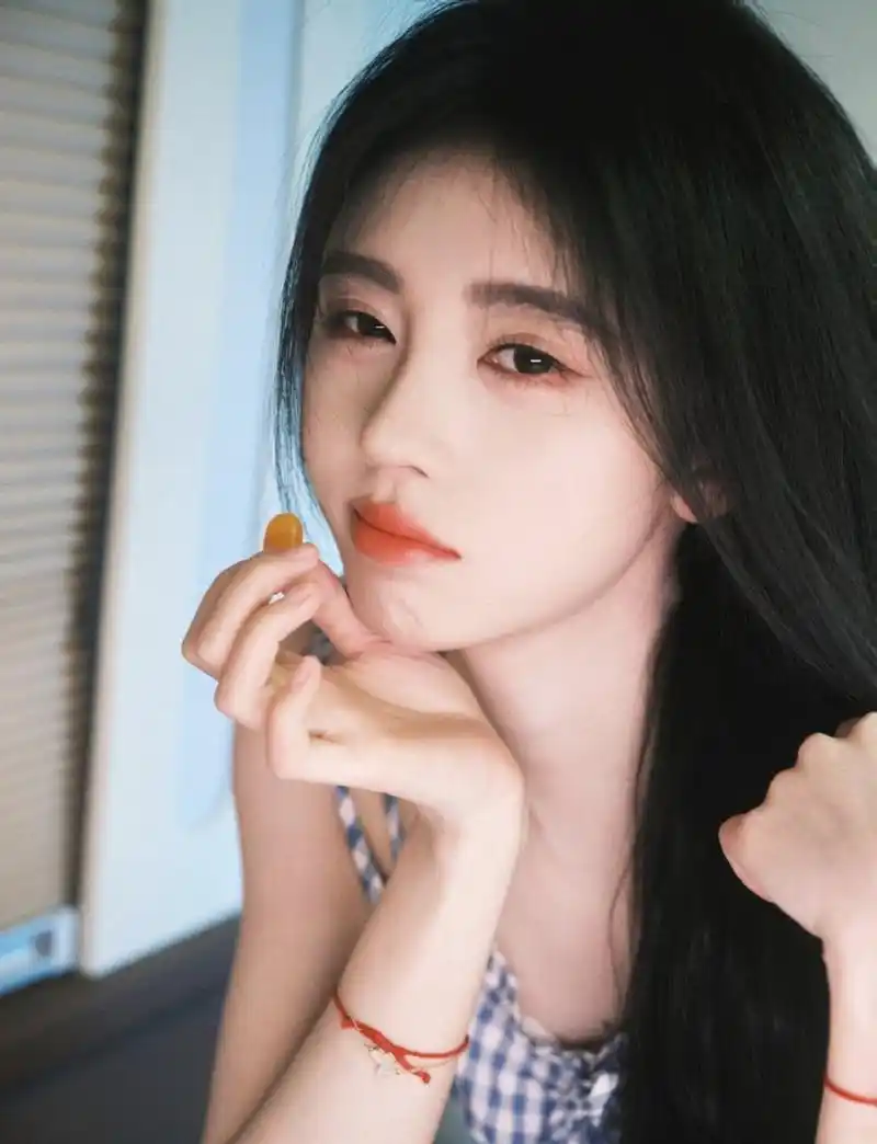 鞠婧祎高清壁纸头像(三十八)[比心]