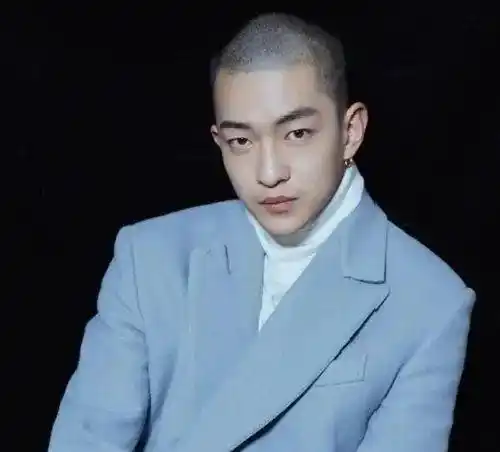 男生寸头| 超a男人味, 荷尔蒙爆棚!_发型