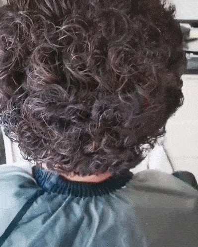 老年人短发怎么烫洋气?这些现场实拍的小卷发型,时髦洋气还减龄