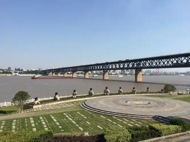 汉阳江滩半日游