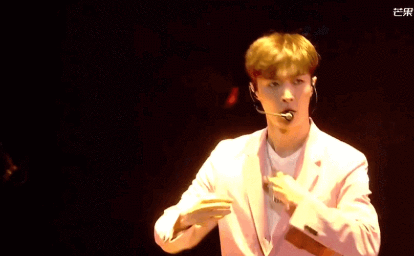 840_519gif 动态图 动图