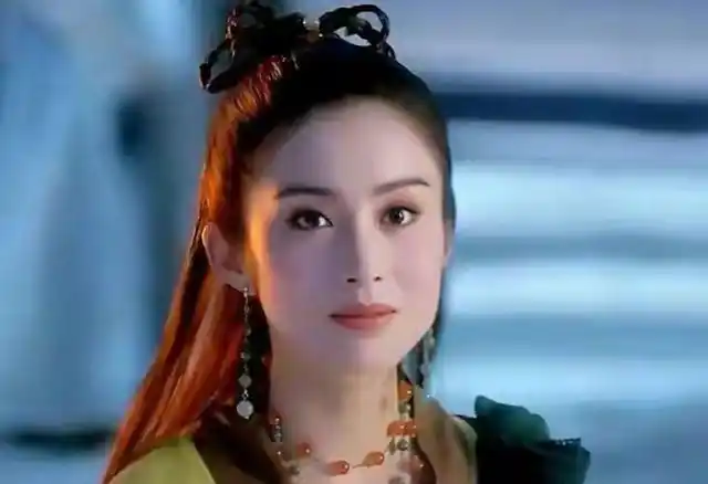 古装女神张敏年轻时艳压群芳低眉浅笑百媚丛生