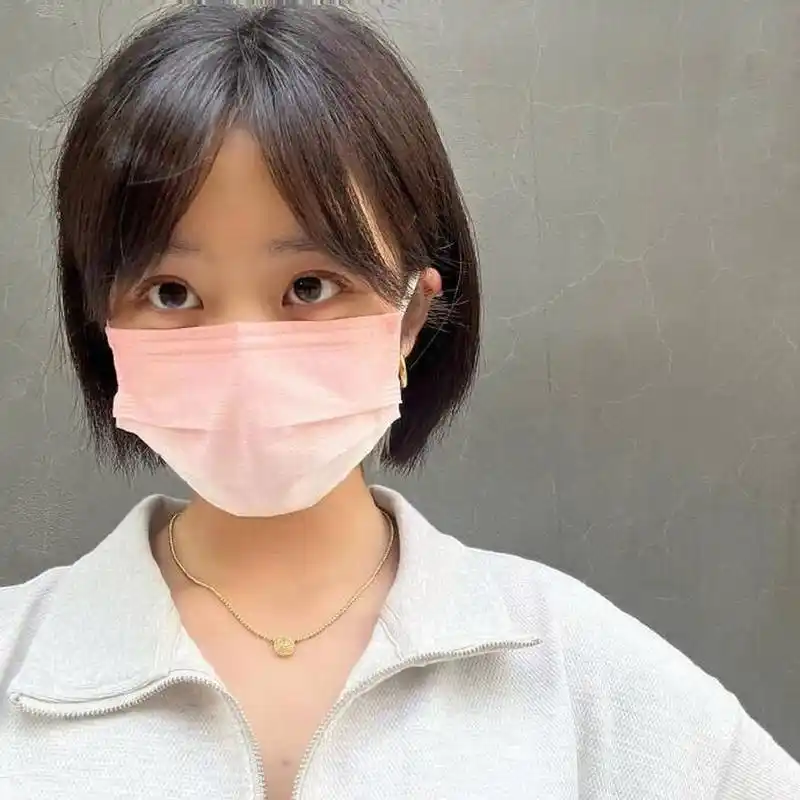 黄忆慈生活照,继承了黄磊和孙莉高颜值基因 92黄忆慈昨日在ins晒出