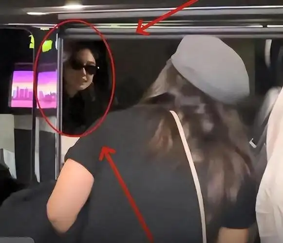 穿衣时髦却遭学生家长无视|杨幂|陈赫|黄晓明|李易峰|迪丽热巴|杨颖