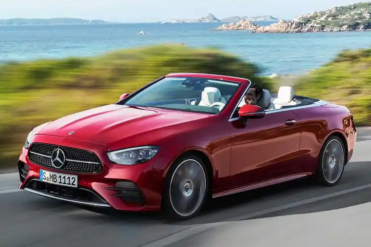 遵循家族风格 新款奔驰e级轿跑车/敞篷车家族官图发布