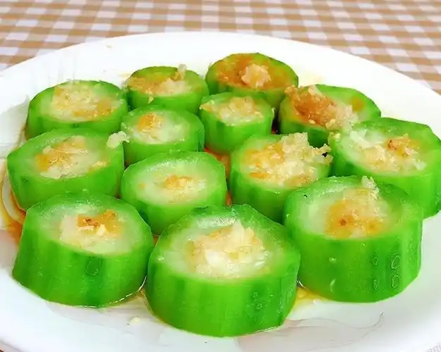 金银蒜蒸丝瓜 蒜蓉蒸丝瓜的做法