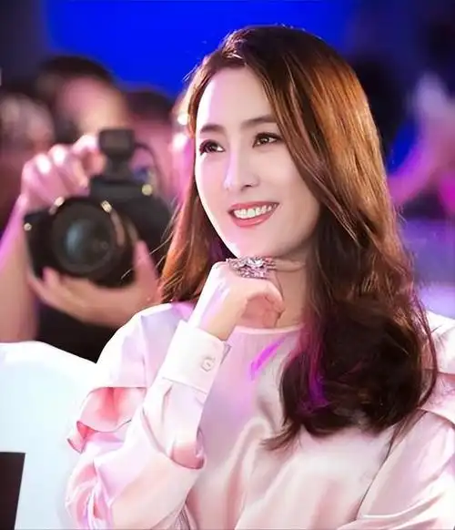 马苏当红一线女星与孔令辉相恋分手11年两人现状天差地别