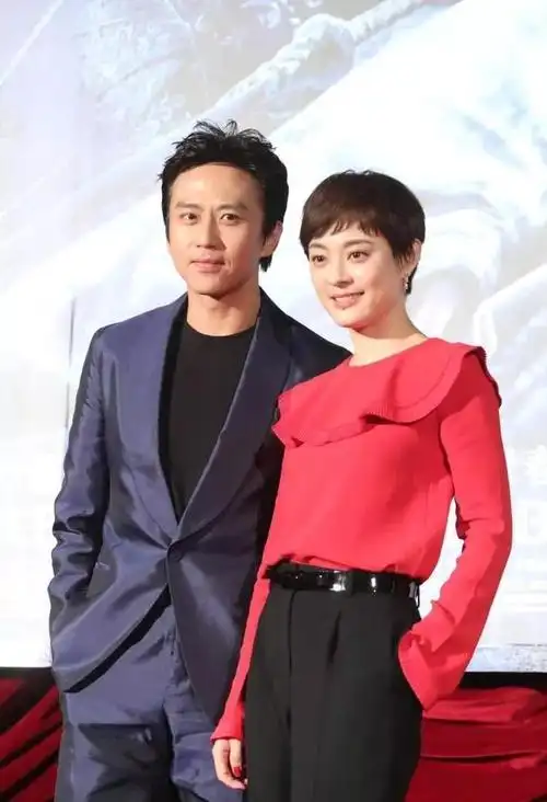 邓超:携手孙俪走过17年,养育一儿一女,风光背后是辛酸