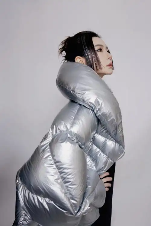 戚薇时尚图鉴##戚薇雅鹿全球代言人