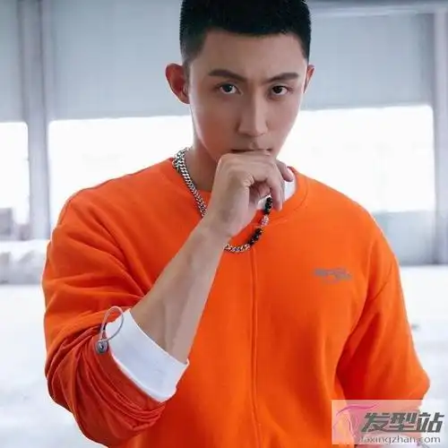 男生最潮寸头短发发型 高颜值寸头男神个个都帅爆了_发型站_最新流行