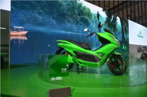 绿源携多款新品亮相南京电动车展