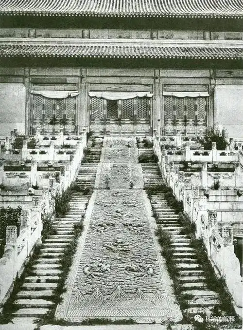 1901年故宫老照片:长满杂草,一个王朝的气数将尽|清朝|光绪|大清王朝