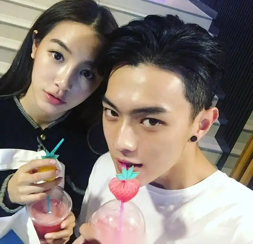 许凯跟前女友张南的旧照好甜啊