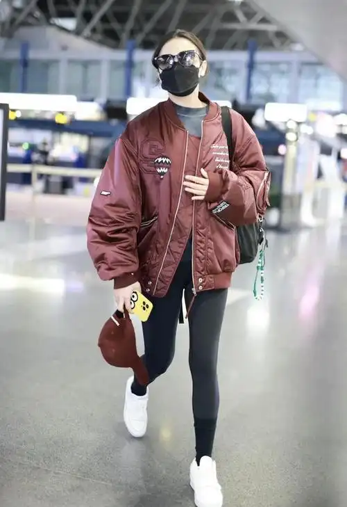 明星宋佳穿搭(宋佳真是机场时尚第一人)(3)