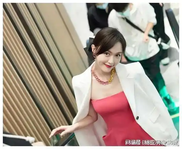 唐嫣你不知道的"黑历史",她竟然还混过港圈